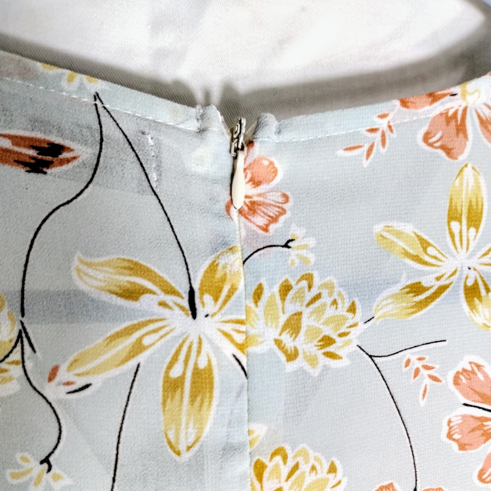 Natura Knee Length Dress Sz Medium Blue Floral Flowy Boho Cottagecore Peasant - Picture 9 of 15